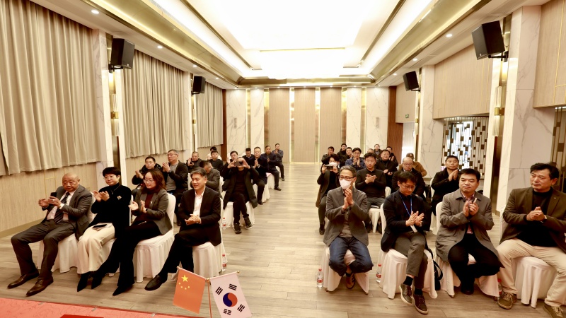 拓展新空间 实现新发展——商会副会长单位举行中外合作签约仪式(图2) 拓展新空间 实现新发展——商会副会长单位举行中外合作签约仪式(图2)