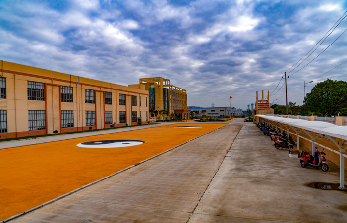 镇江一马先制衣有限公司(图4) 镇江一马先制衣有限公司(图4)