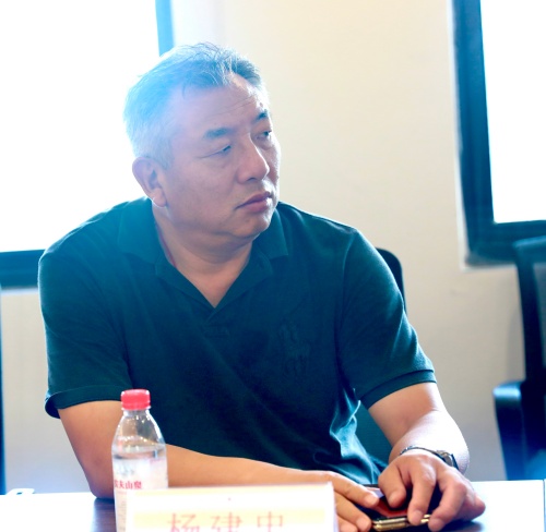 深耕绿色新能源 携手共拓新赛道——镇江泰州商会走访苏电城交电力发展(江苏)有限公司(图24) 1-260HG15ZT40.jpg